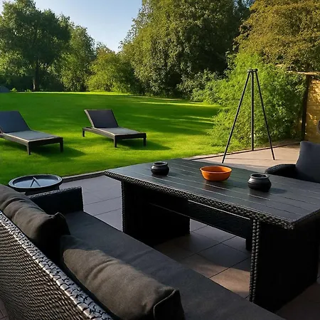 Feriehus Im Besonderem Haus 