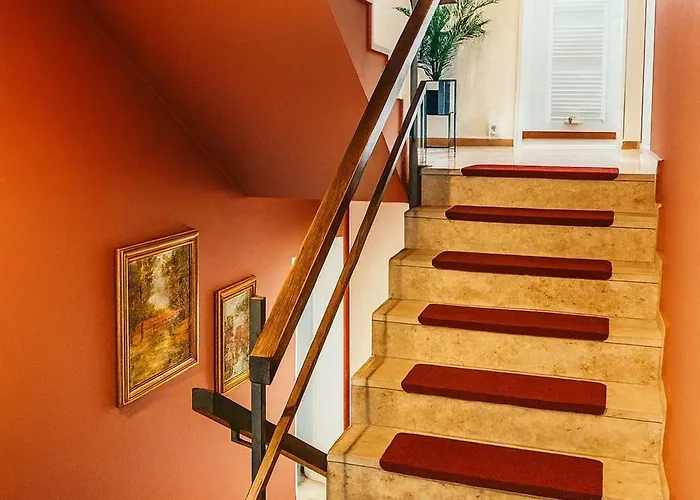 Holiday home Im Besonderem Haus 